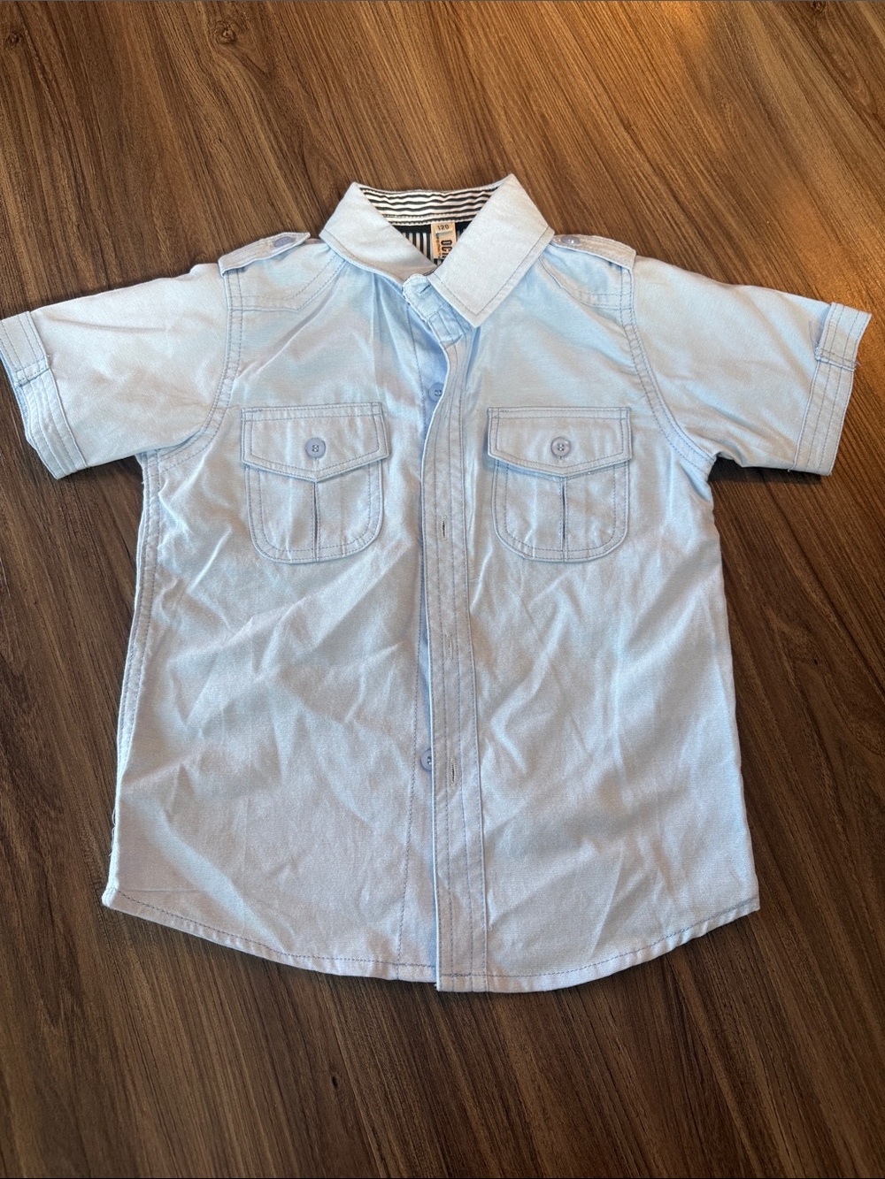 Boys' Short-Sleeve Button-Down Shirt in Light Blue